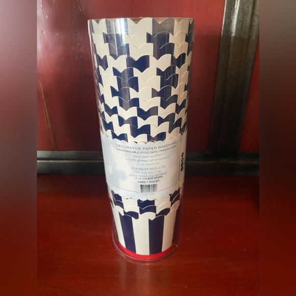 New in packaging, Simply Baked 4th of July Baking Cup Sets 🧨 - Picture 3 of 3